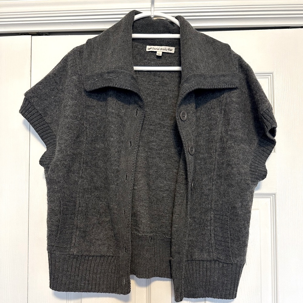 David Brooks Wool Blend Short Sleeve Sweater Size XL Gray Cardigan Women’s